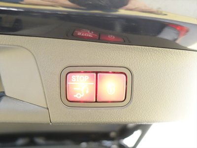 MERCEDES-BENZ EQA - 6