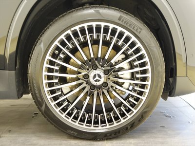 MERCEDES-BENZ EQA - 10