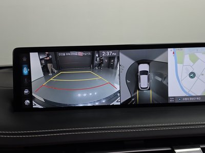 2023 Genesis GV70 thumbnail 20