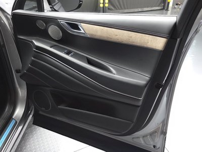 2022 Genesis GV80 — миниатюра 14