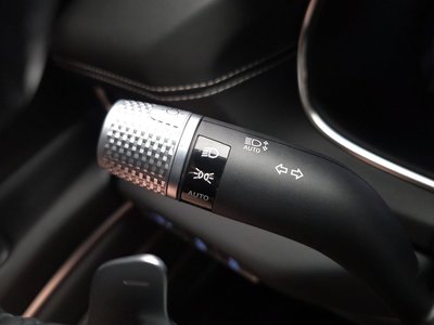 2022 Genesis GV80 — миниатюра 27