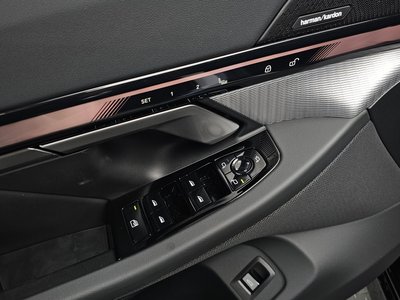 صورة مصغرة 26 لـ 2025 BMW 5 SERIES