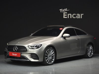 MERCEDES-BENZ E-CLASS - 1