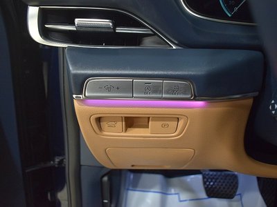 2023 Genesis GV80 thumbnail 13