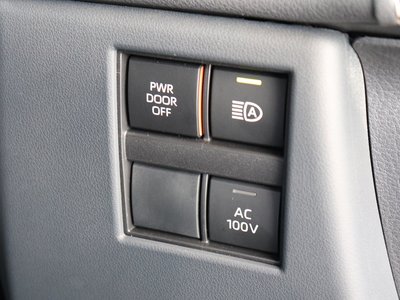 TOYOTA VELLFIRE - 10