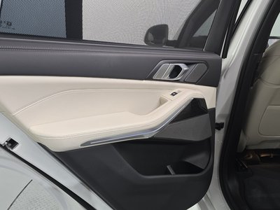 2025 BMW X5 — миниатюра 15
