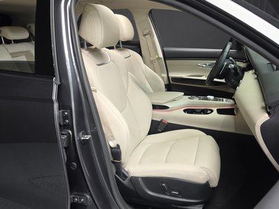2021 Genesis GV70 thumbnail 12