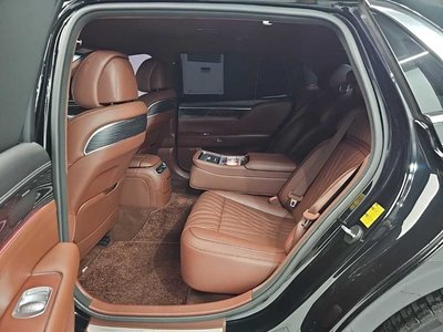 صورة 7 لـ 2022 Genesis G90 (RS4)