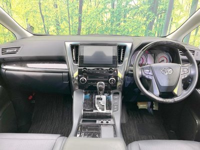 TOYOTA ALPHARD - 2
