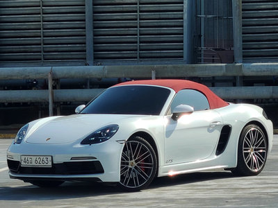 PORSCHE 718 - 1