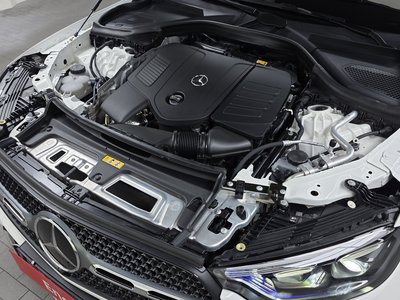 MERCEDES-BENZ GLC - 7