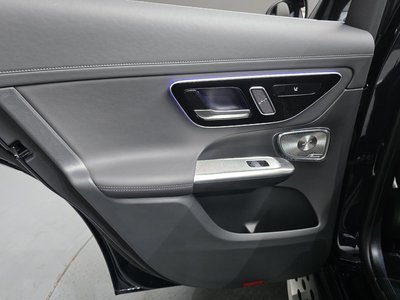 2024 Mercedes-BENZ GLC — миниатюра 15