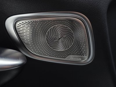 2024 Mercedes-BENZ GLC — миниатюра 30