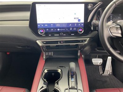 2023 Lexus RX — миниатюра 16