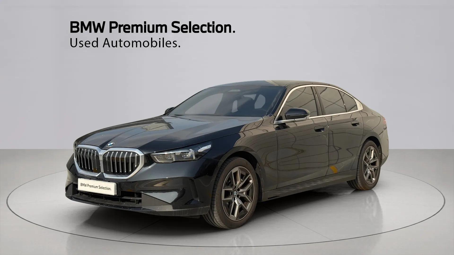 BMW 5 SERIES - View 1