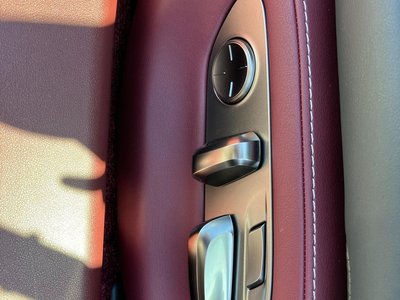 صورة مصغرة 36 لـ 2025 Lexus LS