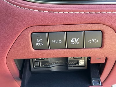 صورة مصغرة 23 لـ 2025 Lexus LS