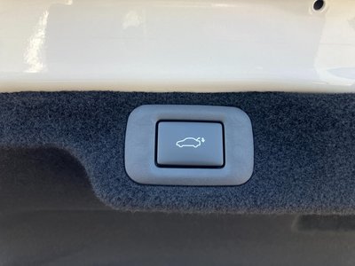 صورة مصغرة 51 لـ 2025 Lexus LS