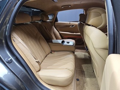 2024 Genesis G80 (RG3) — миниатюра 17