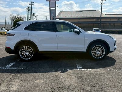 PORSCHE CAYENNE - 6