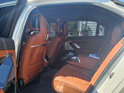 BMW 7 SERIES - 7