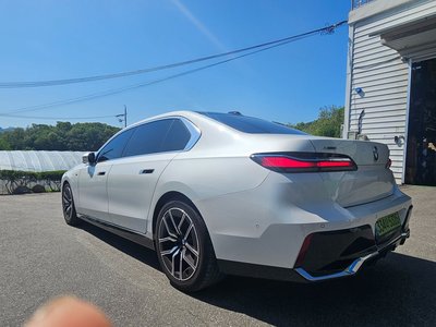 BMW 7 SERIES - 4