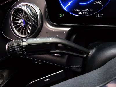 2022 Mercedes-BENZ EQE — миниатюра 26