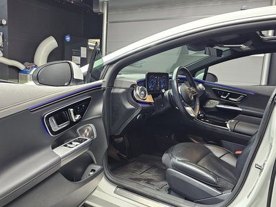 2022 Mercedes-BENZ EQE — миниатюра 13