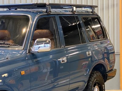 TOYOTA LAND CRUISER 80 - 8