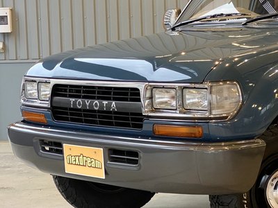 TOYOTA LAND CRUISER 80 - 4