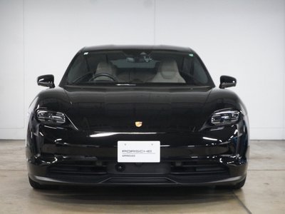 PORSCHE TAYCAN - 2