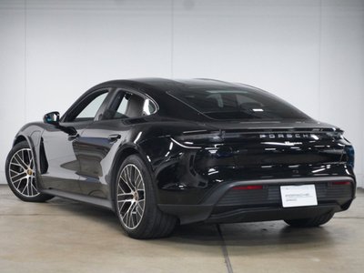 PORSCHE TAYCAN - 4