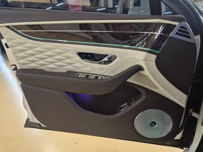 2022 Bentley FLYING SPUR thumbnail 15