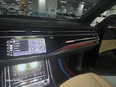 2023 AUDI Q8 — миниатюра 13