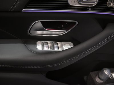 2025 Mercedes-BENZ GLS MAYBACH — миниатюра 33