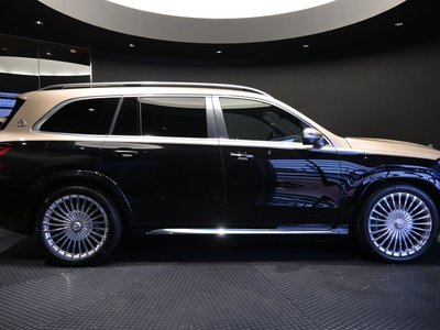 2025 Mercedes-BENZ GLS MAYBACH 照片 4