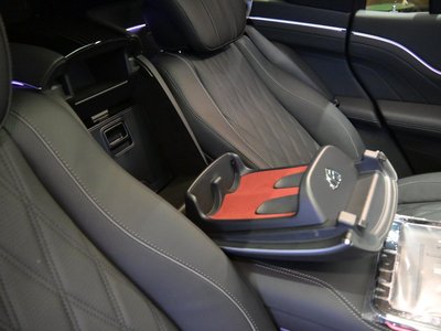 2025 Mercedes-BENZ GLS MAYBACH — миниатюра 76