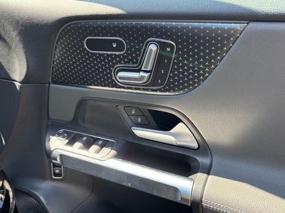 2024 Mercedes-BENZ EQB — миниатюра 15