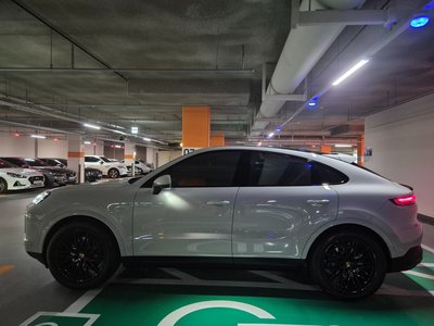 PORSCHE CAYENNE - 7