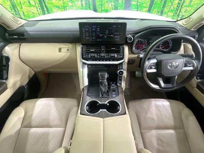 TOYOTA LAND CRUISER - 2