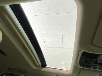 TOYOTA LAND CRUISER - 4