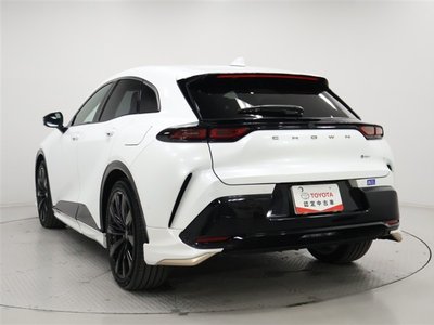 TOYOTA CROWN SPORT - 2