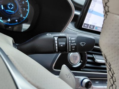 2022 Genesis THE NEW G70 thumbnail 27