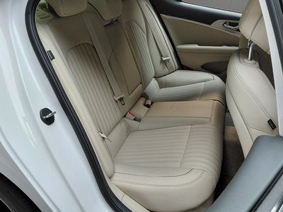 2022 Genesis THE NEW G70 thumbnail 17