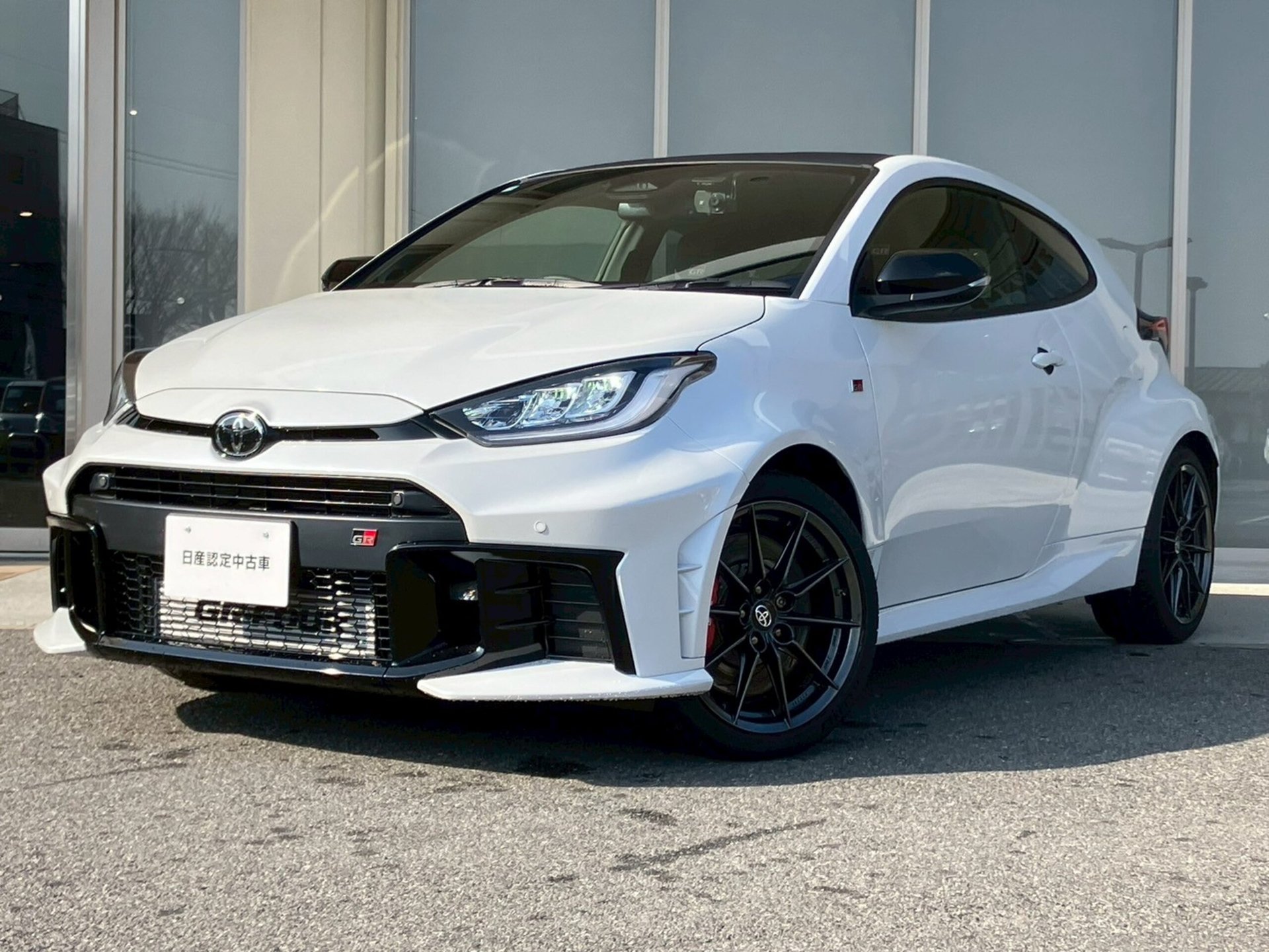 TOYOTA GR YARIS - View 1