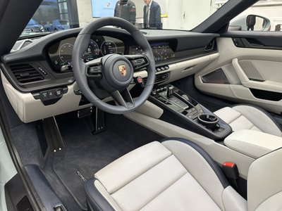 PORSCHE 911 TARGA - 10