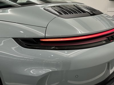 PORSCHE 911 TARGA - 6