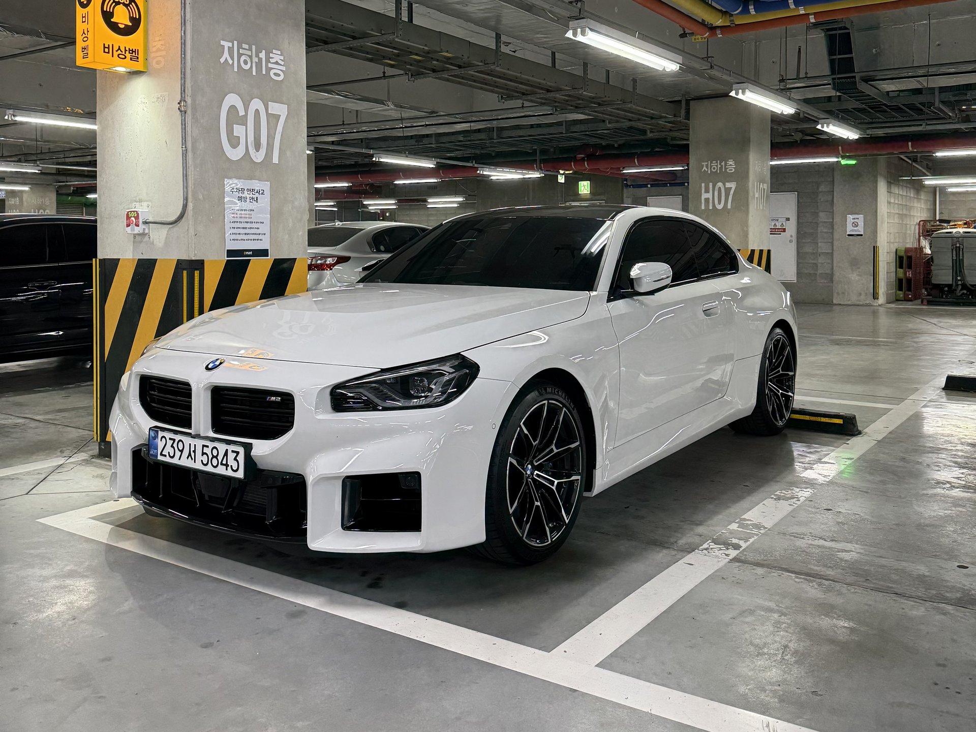 BMW M2 - View 1