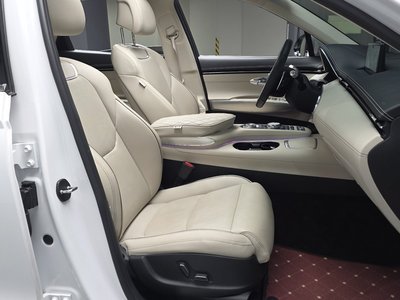 2021 GENESIS GV70 — миниатюра 10