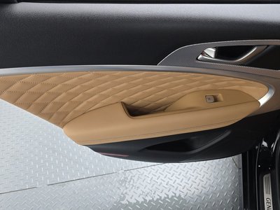 2022 Genesis THE NEW G70 — миниатюра 15
